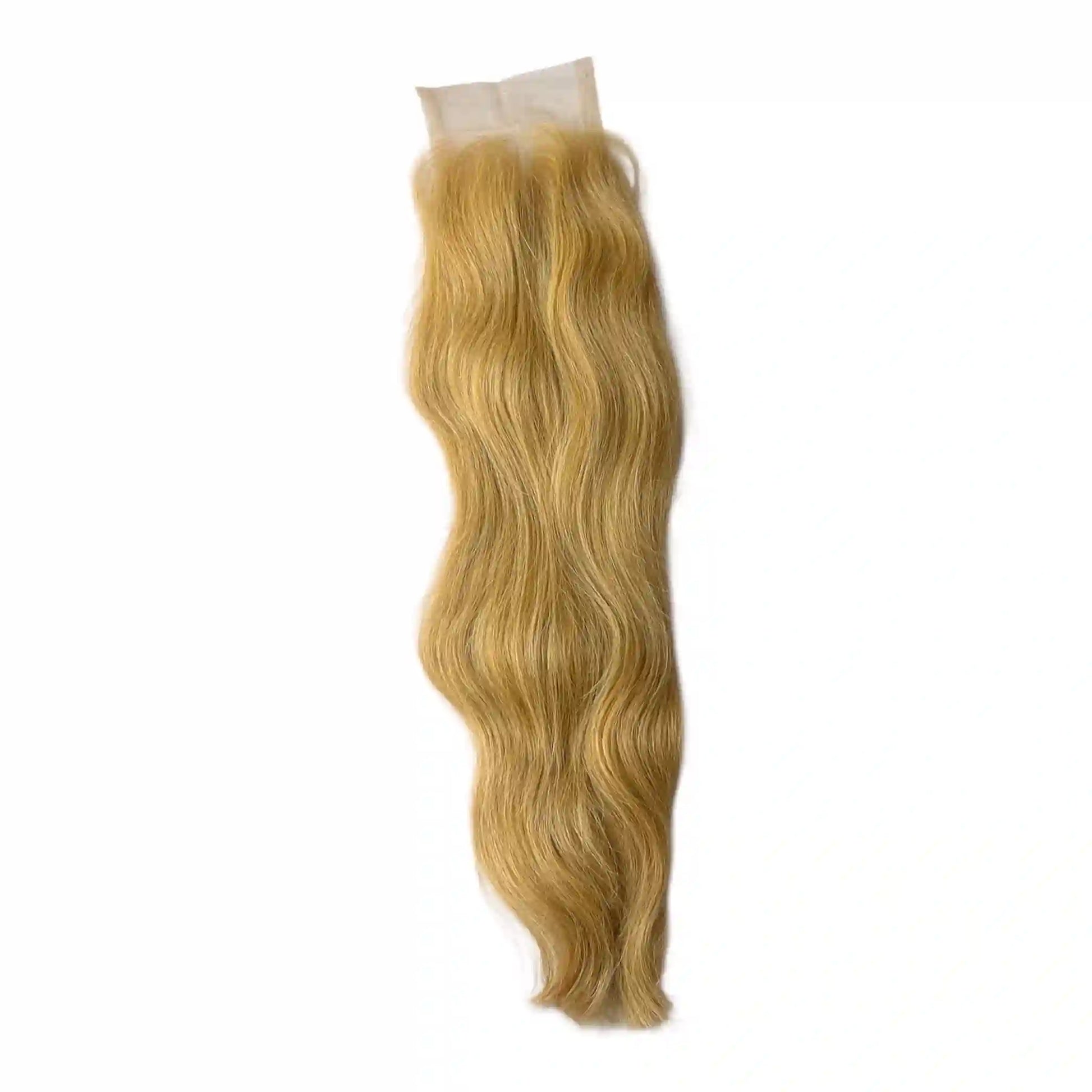 Closure HD 4x4 ondulée blond miel #27 Raw Hair 100% naturel. Dentelle invisible, ondulations naturelles, aspect ensoleillé. Durée 3-5 ans. France.